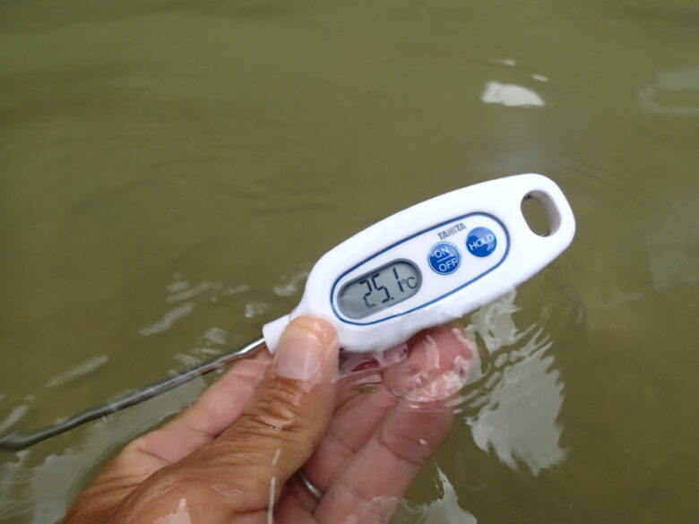 2025/8/22　川の水温25.1℃